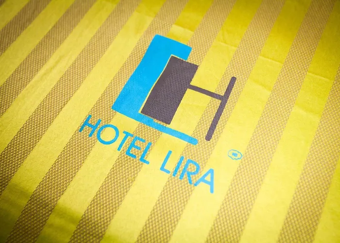 Lira - Solo Adultos * Mexico City