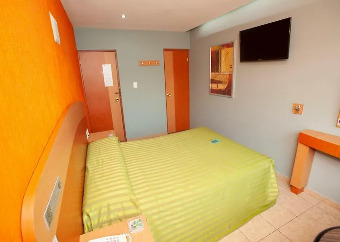 Lira - Solo Adultos Hotel